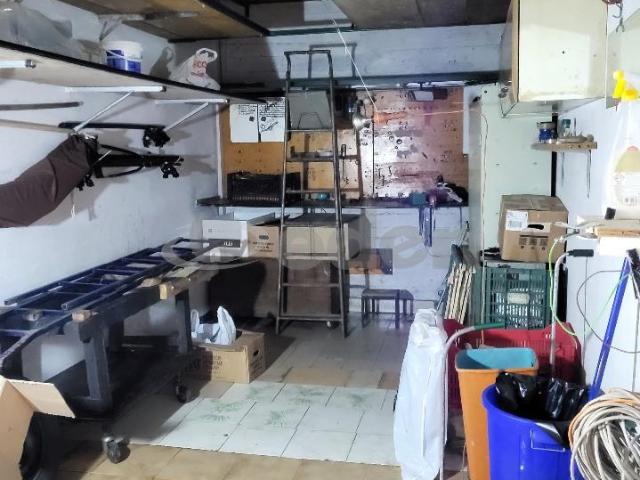 Box in vendita a San Faustino-Madonnina-Quattroville, Modena