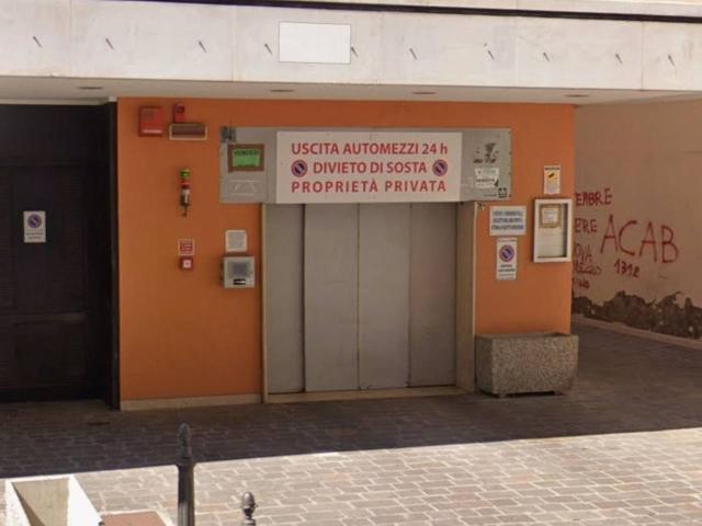 Box in vendita a Rimini, Reggio Emilia