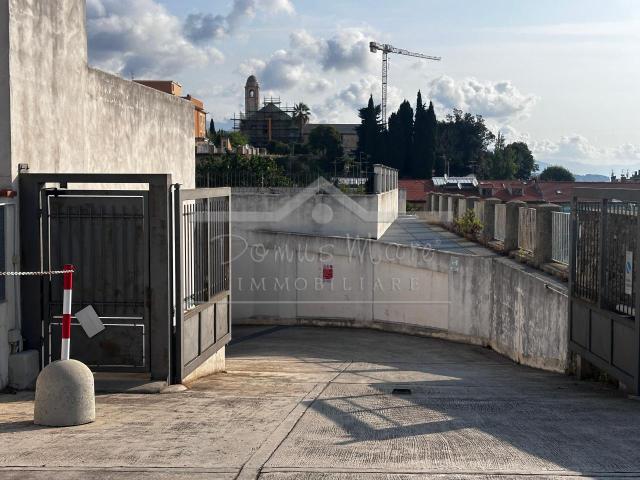 Box in vendita a Villetta, Albisola Capo