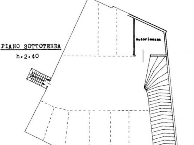 Box in vendita a Borgo Poscolle, Reana Del Roiale