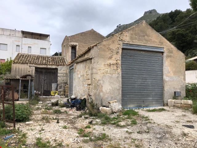 Box in vendita a Fico, Valderice