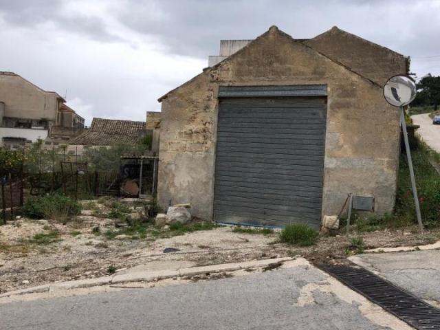 Box in vendita a Fico, Valderice