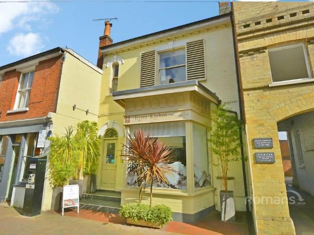 Apartment for rent in The Close, Hampshire