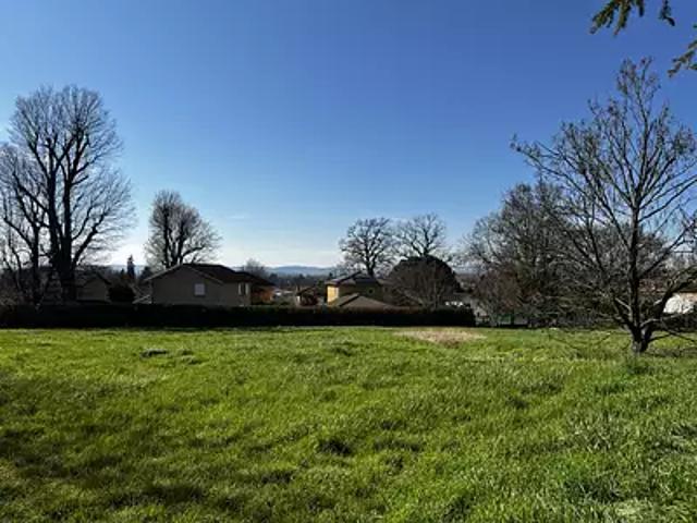 Terrain vente à Bourg-en-Bresse, Parcieux