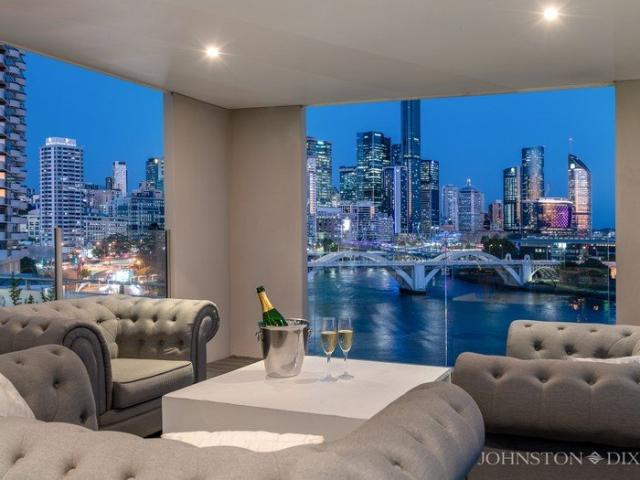 Penthouse for rent in Toombul, Queensland