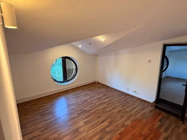 Casă închirieri în Colțea, București