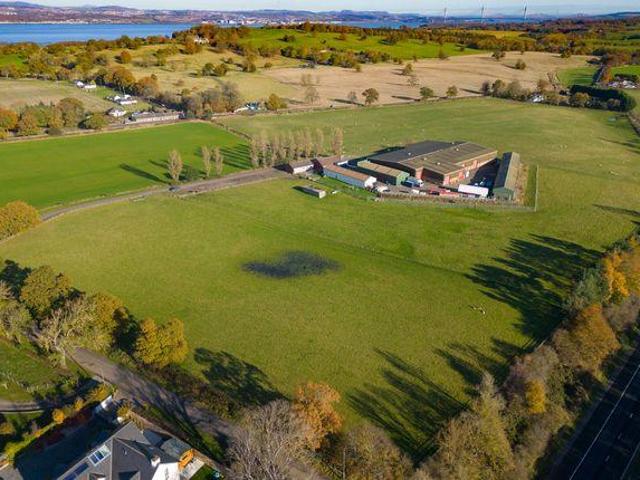 House for sale in Linlithgow Bridge