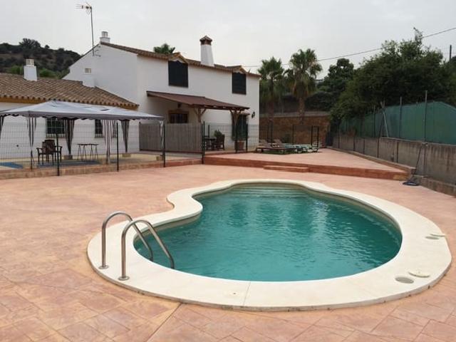 Villa en alquiler en Alhaurín El Grande, Barrio de San Antón