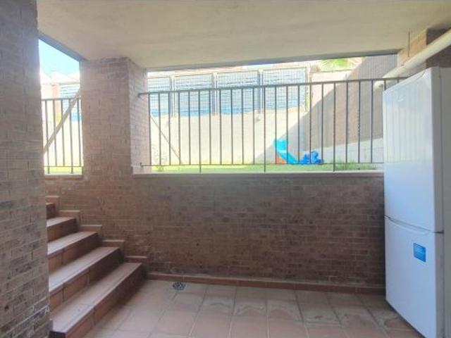 Casa en alquiler en Meco, Madrid