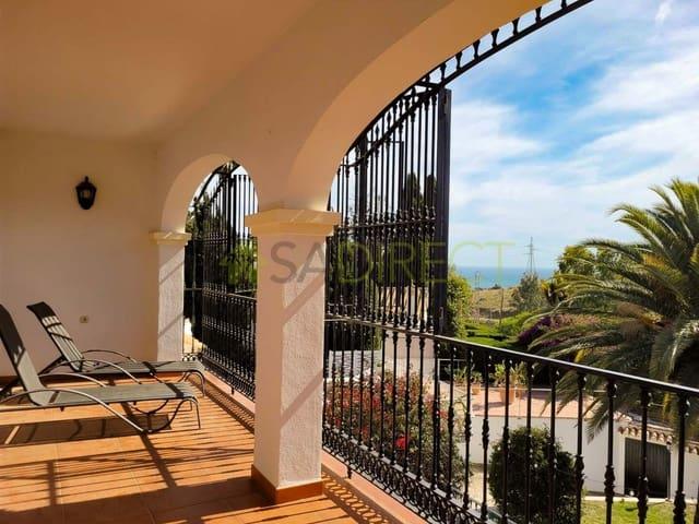 Villa en alquiler en Vélez-málaga, Capuchinos