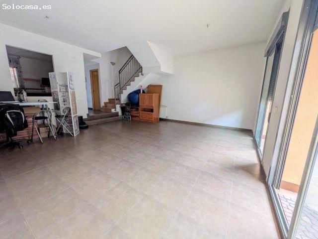 Casa en venta en Madrebuena, Pioz