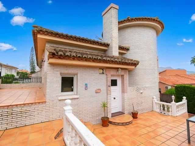 Chalet en venta en Altea, Alicante