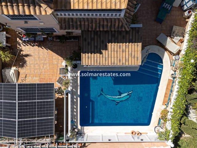 Chalet en venta en Urbanización La Zenia II, el Baix Segura / La Vega Baja