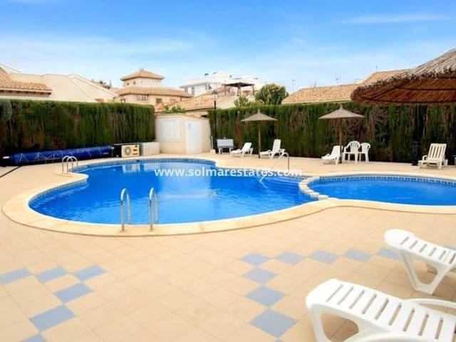 Chalet en venta en Urbanización La Zenia II, el Baix Segura / La Vega Baja