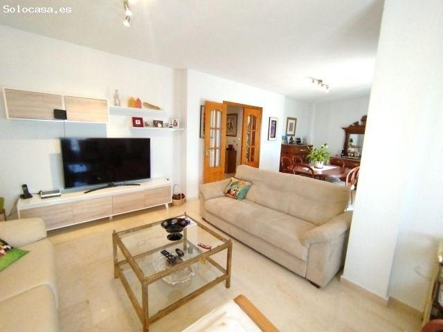 Casa en venta en Güevéjar, Granada