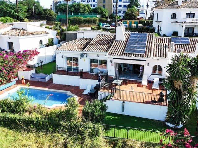Chalet en venta en San Luis de Sabinillas, Costa del Sol Occidental