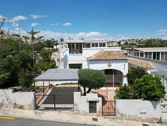 Chalet en venta en la Marina, el Baix Vinalopó