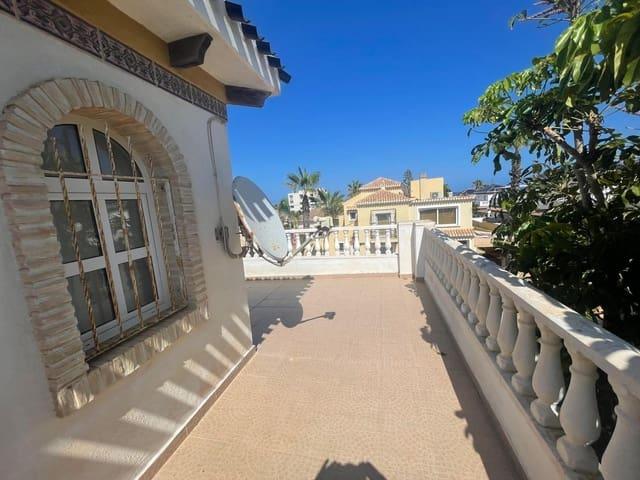 Chalet en venta en La Mata, el Baix Segura / La Vega Baja