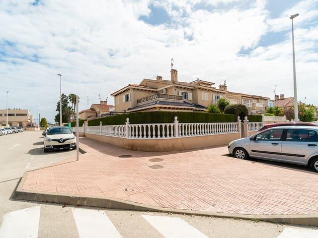 Chalet en venta en Urbanización La Zenia II, el Baix Segura / La Vega Baja