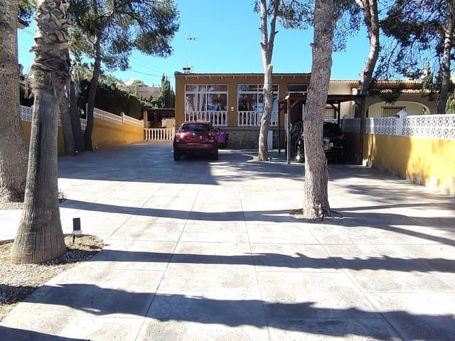Chalet en venta en Urbanización La Zenia II, el Baix Segura / La Vega Baja