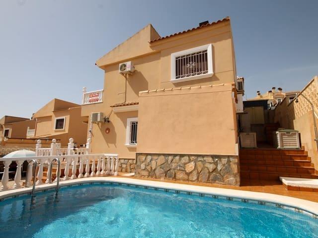 Chalet en venta en Urbanización La Zenia II, el Baix Segura / La Vega Baja