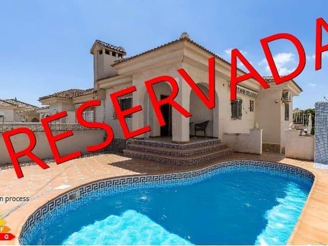 Chalet en venta en Urbanización La Zenia II, el Baix Segura / La Vega Baja