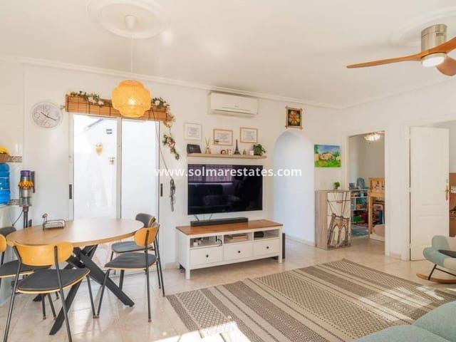 Chalet en venta en Urbanización La Zenia II, el Baix Segura / La Vega Baja