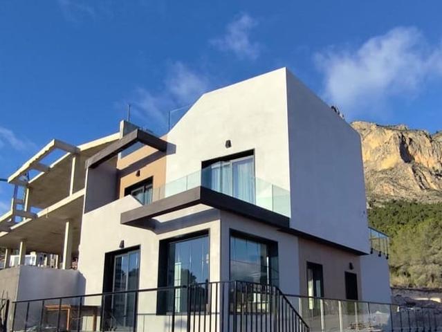 Casa en venta en la Marina Baixa, Valencia