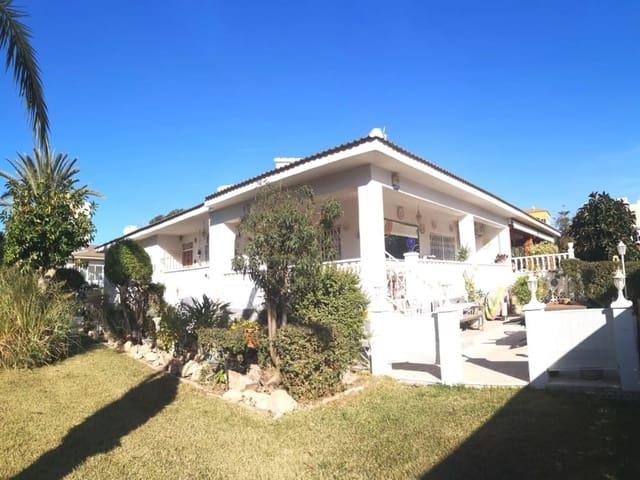 Villa en venta en Punta Prima