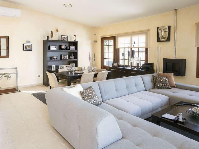 Villa en venta en Valsequillo, Colmenar Bajo Villa en venta en Valsequillo, Colmenar Bajo