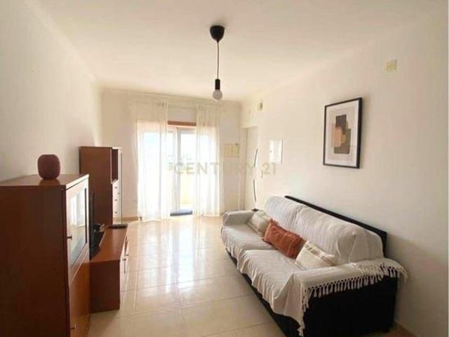 Apartamento alugar em Paredes de Vitória, Alcobaça