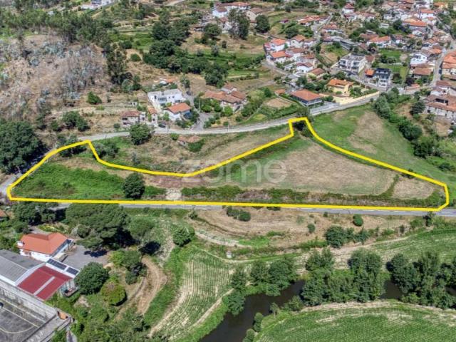 Terreno alugar em Paredes, Bitarães