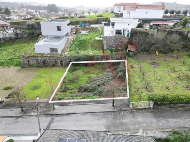 Terreno venda em Bitarães, Porto
