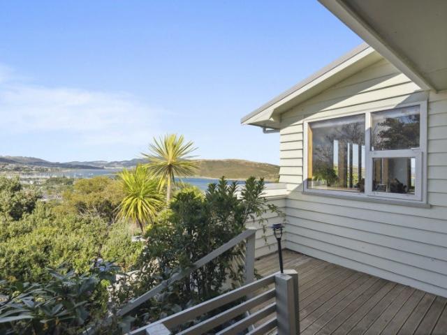 House for rent in Camborne, Porirua