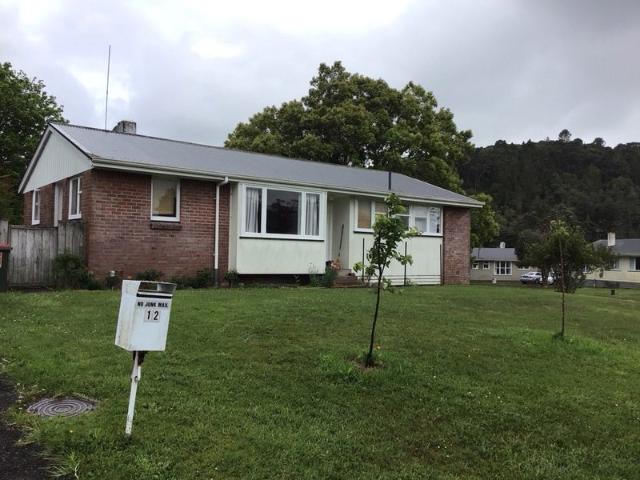 House for rent in Pāremoremo, Upper Harbour