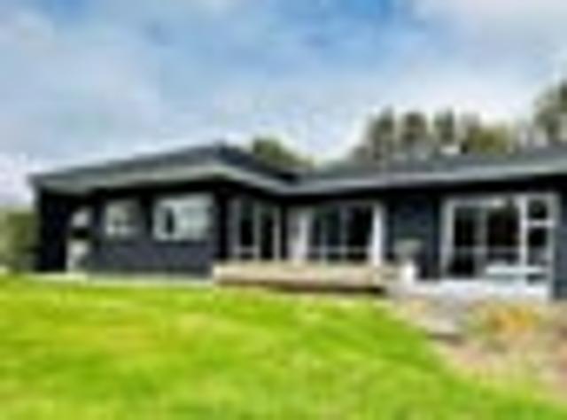 House for rent in Paremoremo
