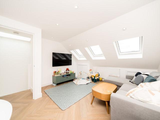 Apartment for rent in Hammersmith, Greater London