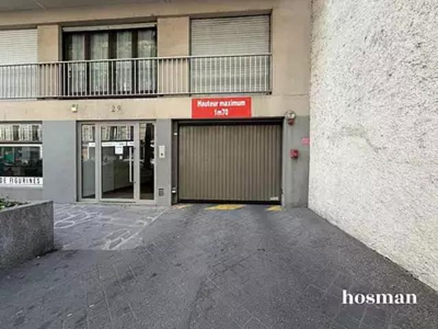 Garage vente à Paris, Île-de-France