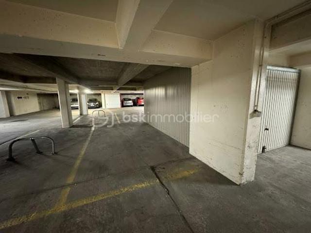 Garage vente à Paris