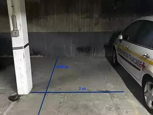 Garage vente à Paris, Île-de-France