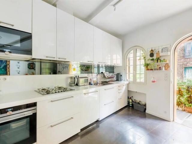 Maison vente à Paris, Île-de-France