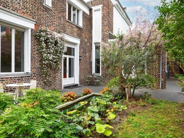 Maison vente à Paris, Île-de-France
