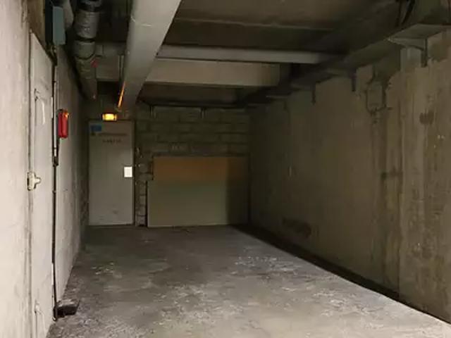 Garage vente à Paris 14e Arrondissement, Paris