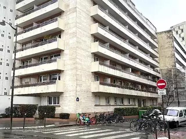 Garage vente à Paris 14e Arrondissement, Paris