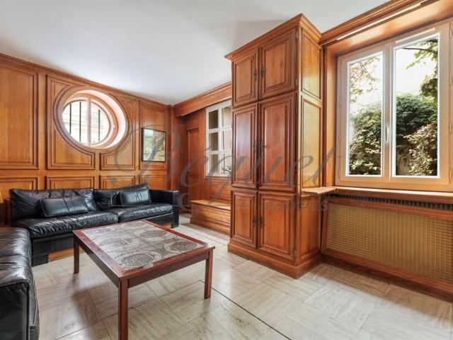 Maison vente à Paris, Île-de-France