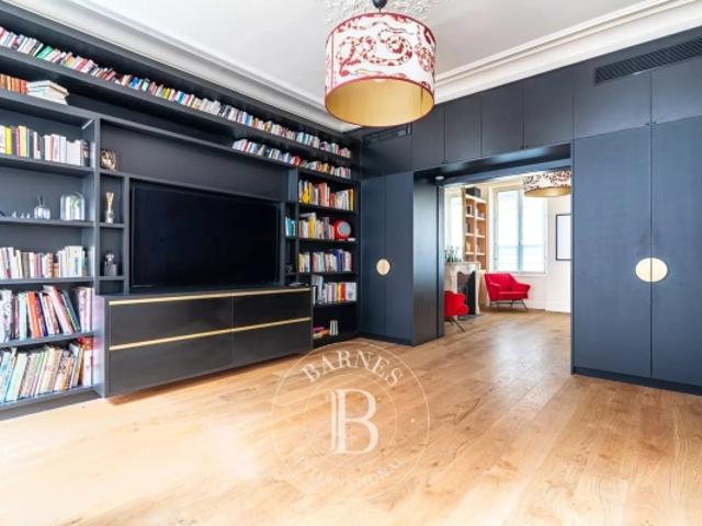 Maison vente à Paris, Île-de-France