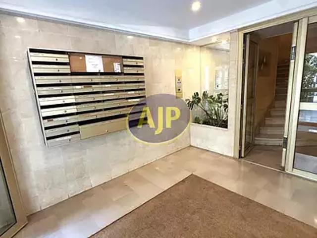 Appartement vente à Paris, Île-de-France