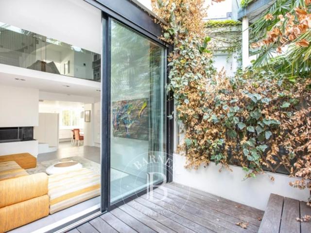 Maison vente à Paris, Île-de-France