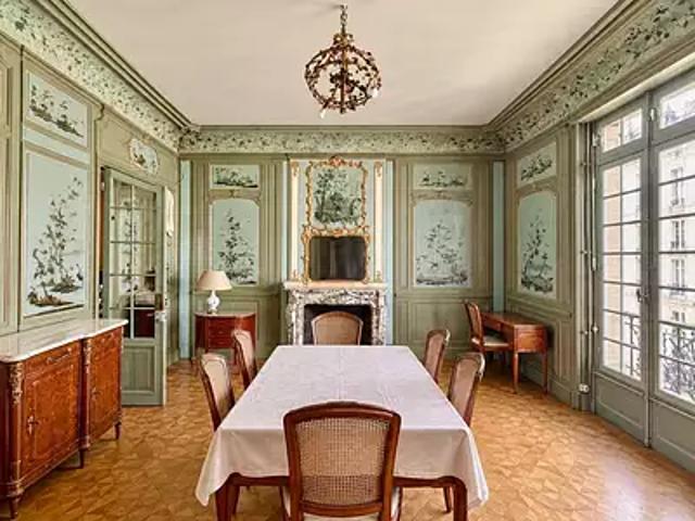 Maison vente à Paris, Île-de-France