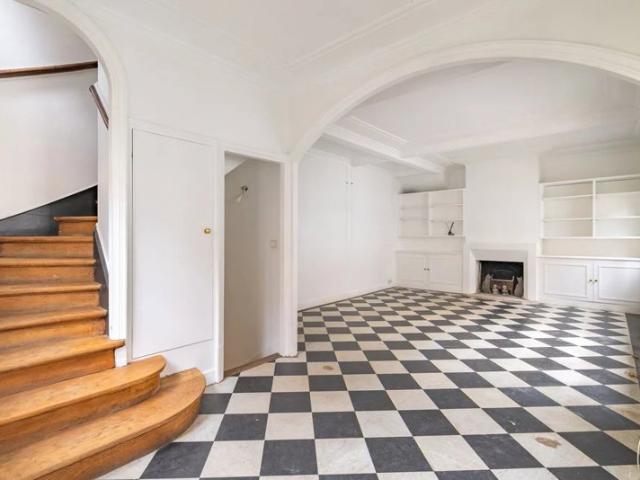 Maison vente à Paris, Île-de-France